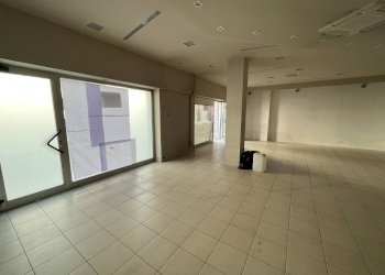 Foto 2 - Locale Commerciale VIA CICCARONE, Vasto - foto 2