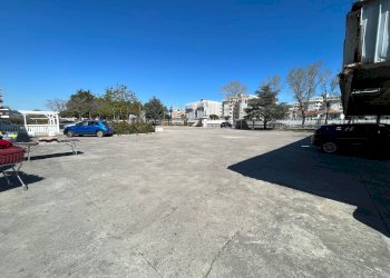 Foto 3 - Locale Commerciale SS 16 ADRFIATICA, San Salvo - foto 3