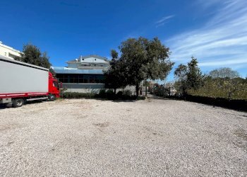 Foto 5 - Locale Commerciale SS 16 ADRFIATICA, San Salvo - foto 5