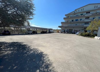 Foto 6 - Locale Commerciale SS 16 ADRFIATICA, San Salvo - foto 6