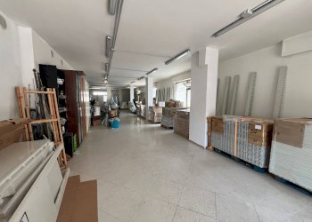 Foto 2 - Locale Commerciale PIAZZA GIOVINE, Vasto - foto 2