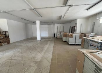 Foto 3 - Locale Commerciale PIAZZA GIOVINE, Vasto - foto 3