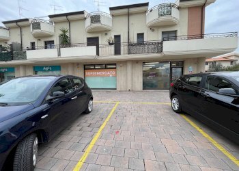 Foto 11 - Attività Commerciale VIA INCORONATA, Vasto - foto 11