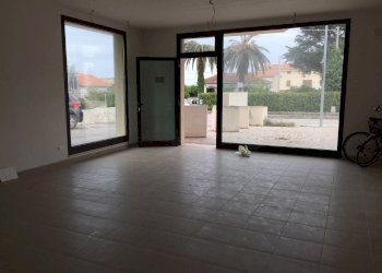 Foto 7 - Locale Commerciale VIA INCORONATA
 
33, Vasto - foto 7