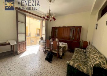 Foto 4 - Trilocale Via Mori
 
20, Sciacca - foto 4