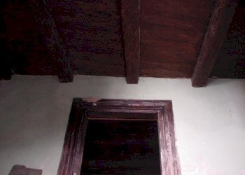 Vista particolare del soffitto 3 - Villa Strada Provinciale, Ascoli Piceno - foto 13