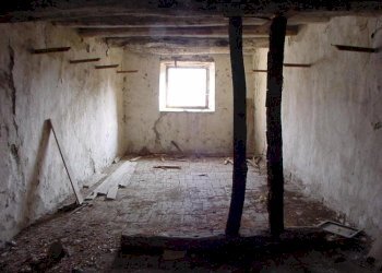 Vista interna della villa 15 - Villa Strada Provinciale, Ascoli Piceno - foto 29