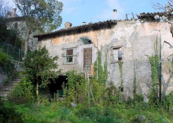 Vista particolare esterna della villa 11 - Villa Strada Provinciale, Ascoli Piceno - foto 35
