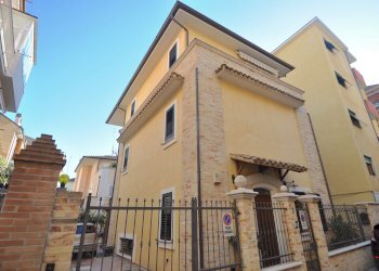 Foto 60 - Villa Via Livenza
 
3, San Benedetto del Tronto - photo 60