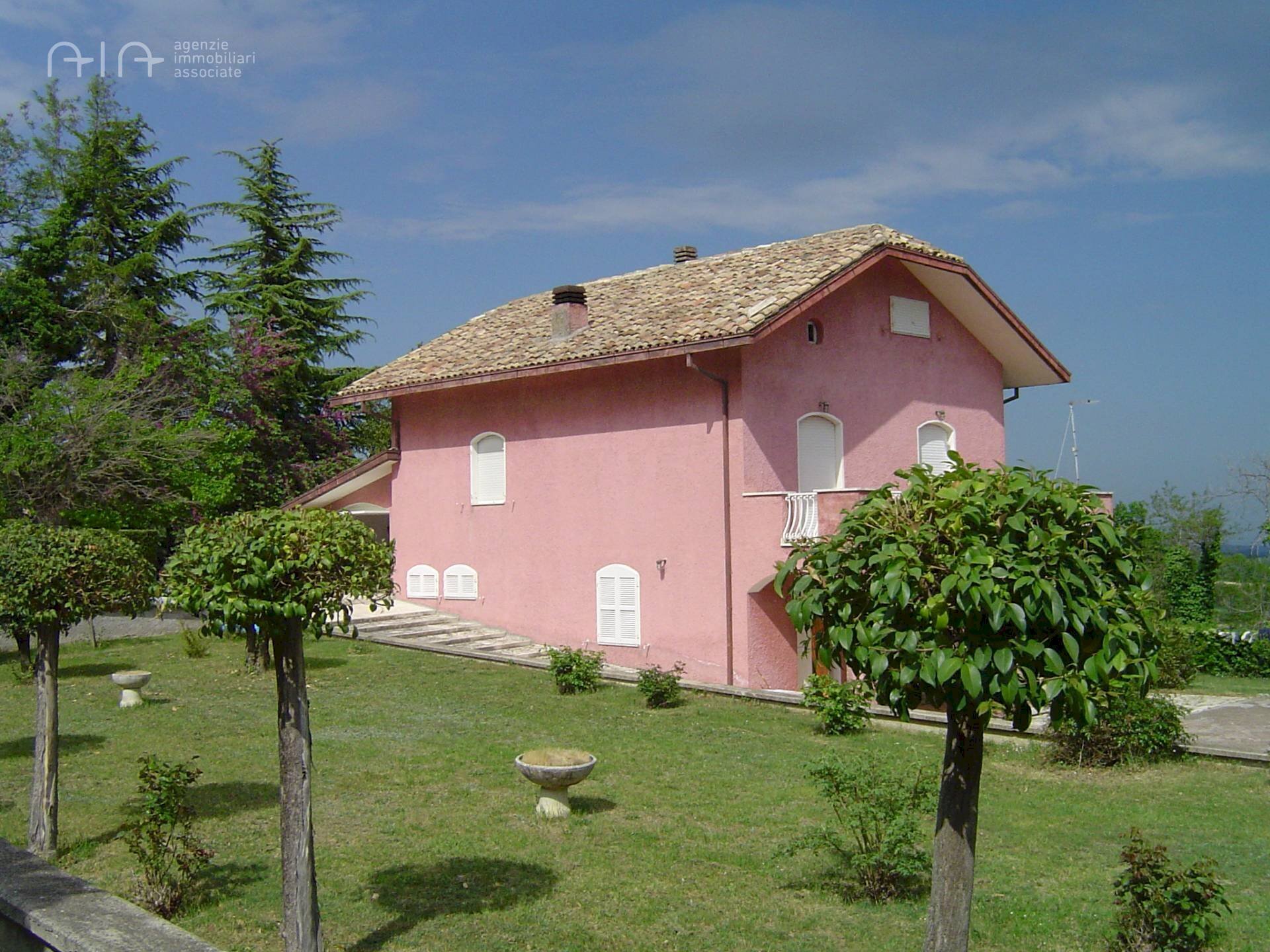 Foto 1 - Casa indipendente Zona Collinare, Montalto delle Marche - foto 1