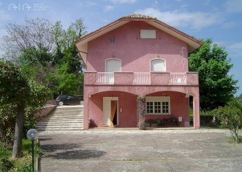 Foto 3 - Casa indipendente Zona Collinare, Montalto delle Marche - foto 3
