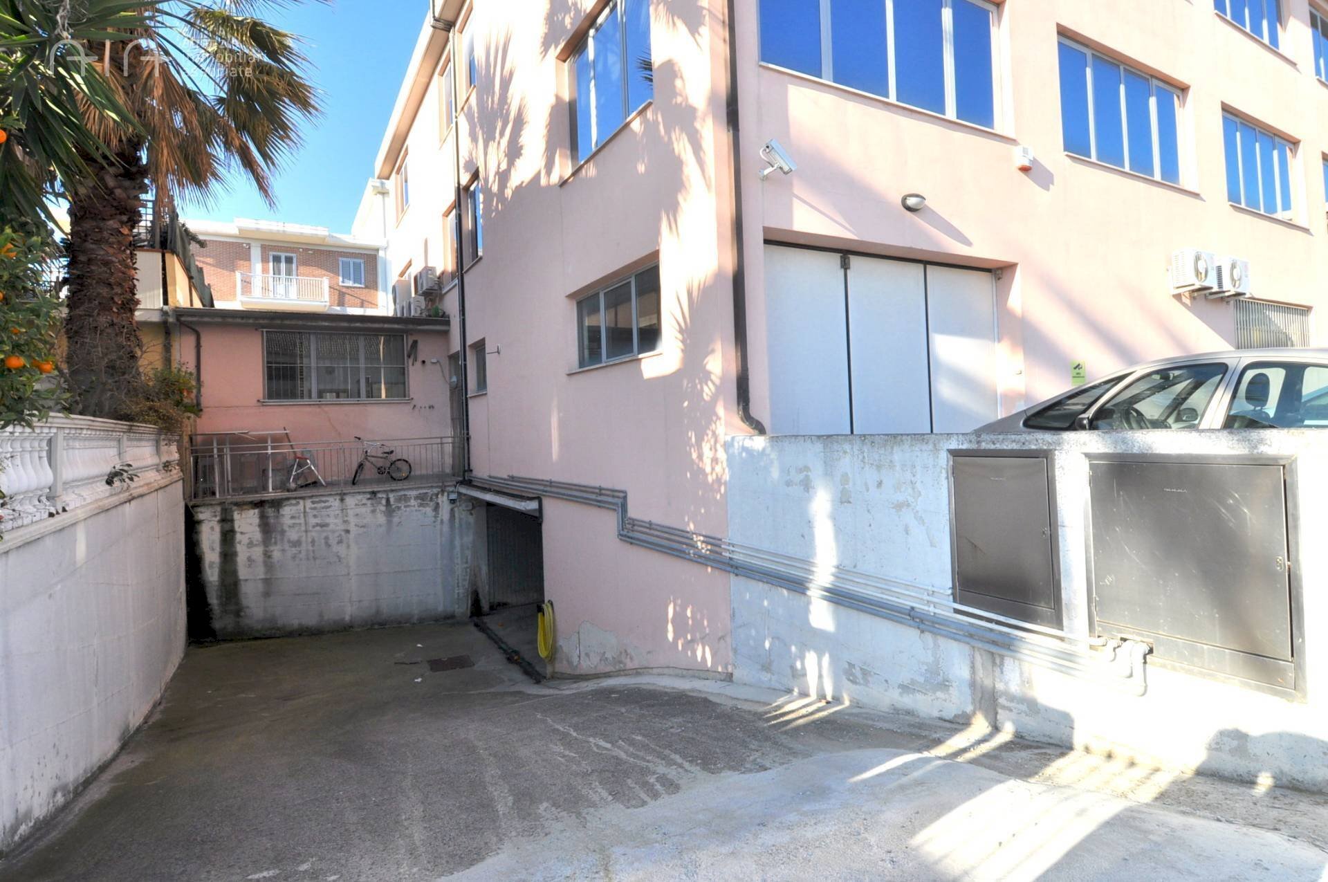 Foto 2 - Box Via Valcamonica, San Benedetto del Tronto - photo 2