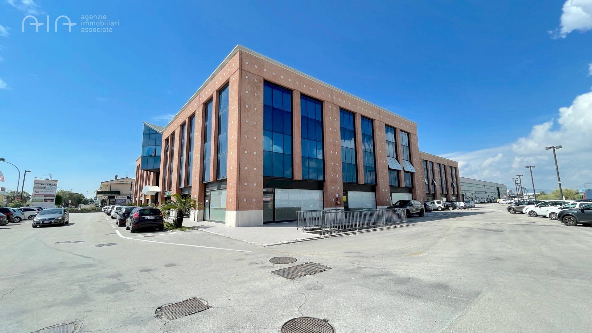 Foto 3 - Office VIA PASUBIO, San Benedetto del Tronto - photo 3