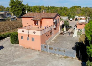 Foto 13 - Casa indipendente Via Bonifica del Tronto
 
34, Controguerra - foto 13