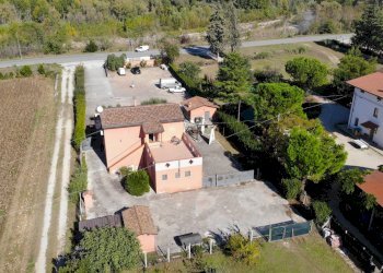 Foto 18 - Casa indipendente Via Bonifica del Tronto
 
34, Controguerra - foto 18