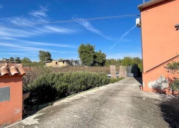 Foto 44 - Casa indipendente Via Bonifica del Tronto
 
34, Controguerra - foto 44