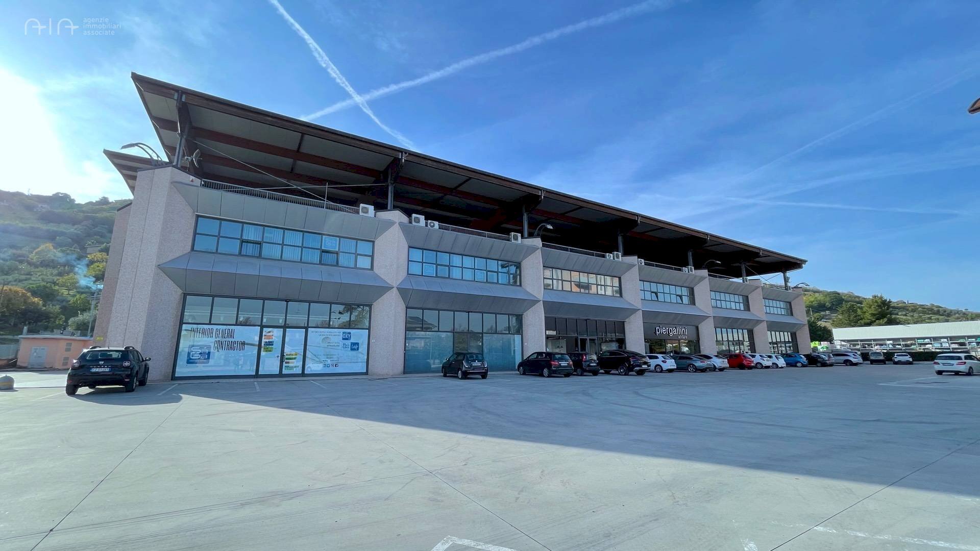 Foto 2 - Ufficio Via San Giovanni
 
75, Colonnella - foto 2