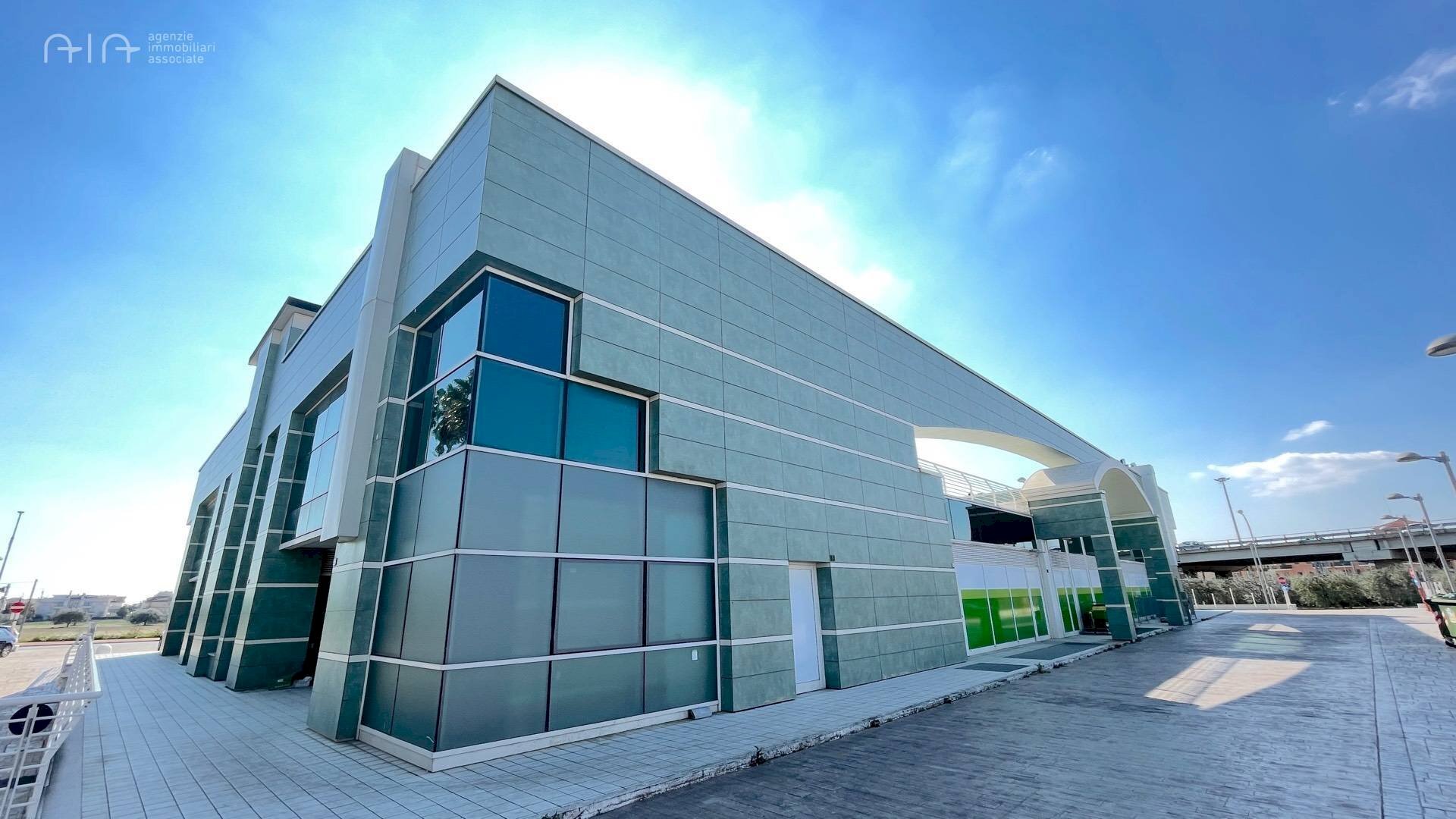 Foto 2 - Office Via Goffredo da Buglione
 
26, San Benedetto del Tronto - photo 2