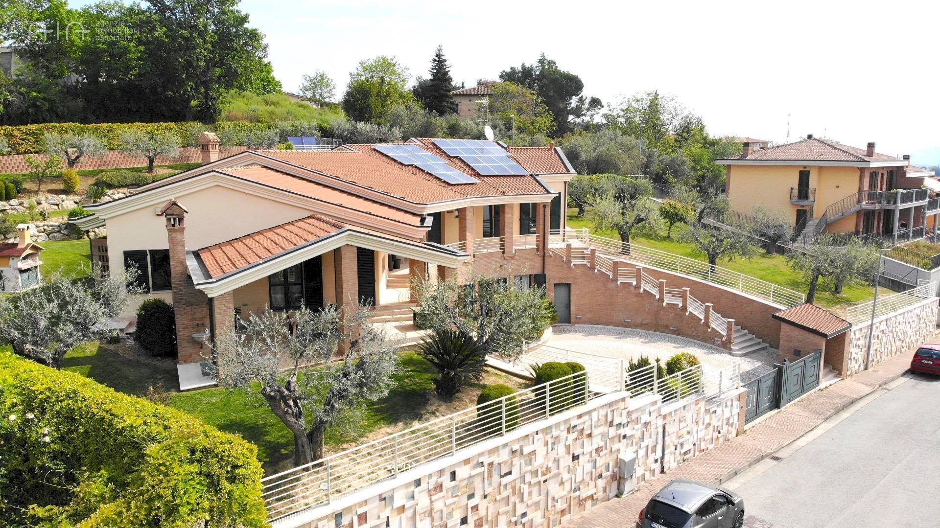 Foto 2 - Villa Via Maestri del Lavoro
28, Castel di Lama - foto 2