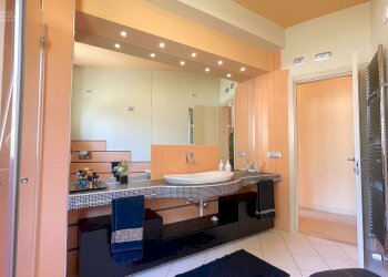 Foto 25 - Villa Via Maestri del Lavoro
 
28, Castel di Lama - foto 25