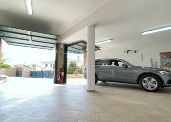 Foto 39 - Villa Via Maestri del Lavoro
 
28, Castel di Lama - foto 39