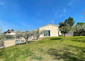 Foto 58 - Villa Via Maestri del Lavoro
 
28, Castel di Lama - foto 58