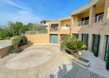 Foto 59 - Villa Via Maestri del Lavoro
 
28, Castel di Lama - foto 59