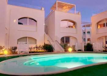 Foto 13 - Quadrilocale Via Litoranea - Complesso Costa Conero
 
182, Numana - foto 10