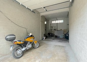 Foto 3 - Box Via Giovanni XXIII
 
8, San Benedetto del Tronto - photo 3