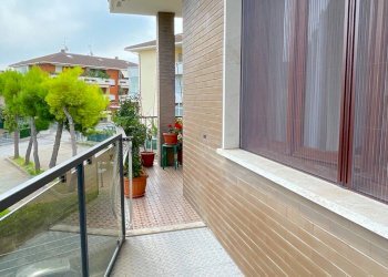 Foto 8 - Apartment Via Capri
 
1, San Benedetto del Tronto - photo 8