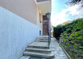 Foto 16 - Apartment Via Capri
 
1, San Benedetto del Tronto - photo 16