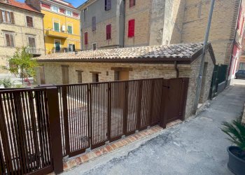 Foto 3 - Casa indipendente Via Degli Orti
 
snc, San Benedetto del Tronto - foto 3
