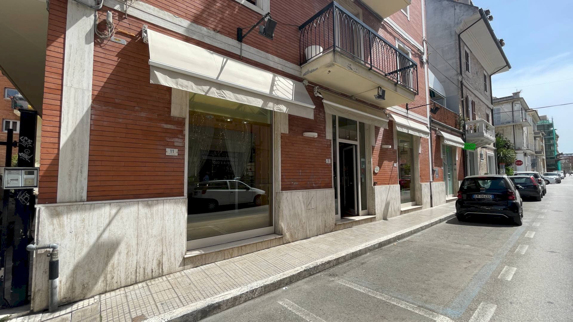 Foto 3 - Locale Commerciale Via Balilla
 
13, San Benedetto del Tronto - foto 3