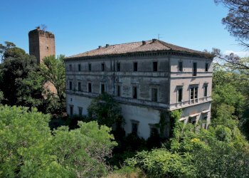 Foto 1 - Villa Via Nazario Sauro
 
59, San Benedetto del Tronto - photo 1