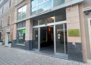 Foto 16 - Locale Commerciale Via XX Settembre
 
34, San Benedetto del Tronto - foto 16