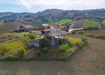 Foto 22 - Villa Contrada Tronto (zona San Martino )
 
snc, Ancarano - foto 22