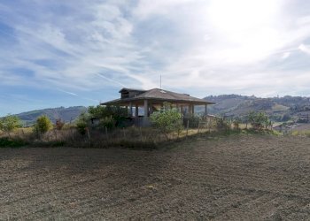 Foto 26 - Villa Contrada Tronto (zona San Martino )
 
snc, Ancarano - foto 26