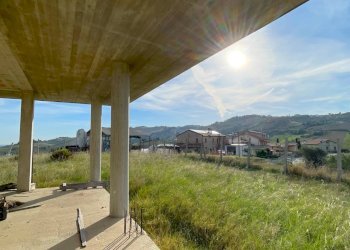 Foto 38 - Villa Contrada Tronto (zona San Martino )
 
snc, Ancarano - foto 38