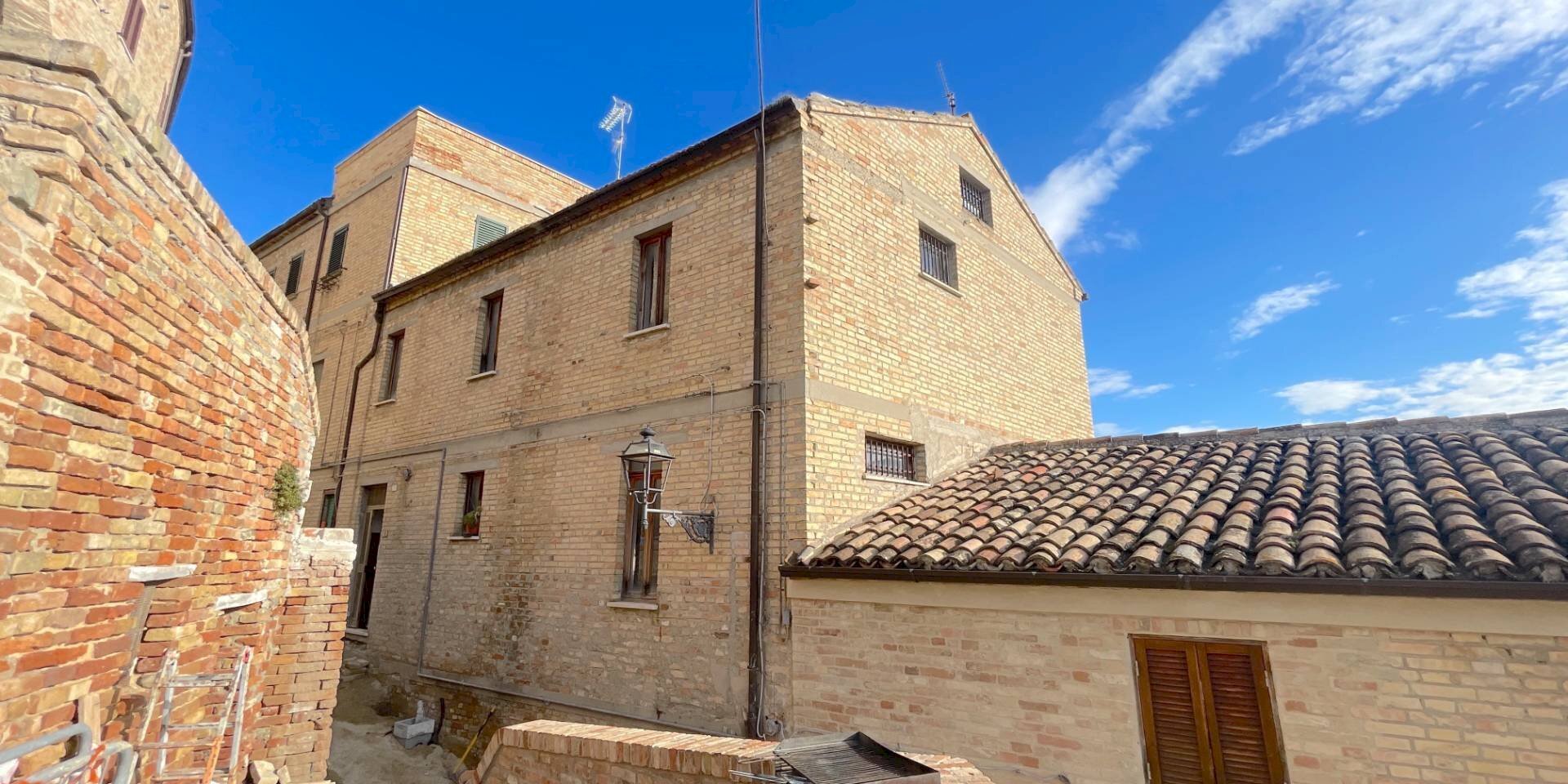 Foto 2 - Casa indipendente Via Stringone
13 / 15, Castignano - foto 2