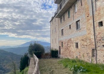 Foto 38 - Casa indipendente Via Stringone
 
13 / 15, Castignano - foto 38