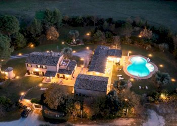 Foto 1 - Rustico CONTRADA GRAZIE
 
12, Civitanova Marche - foto 1