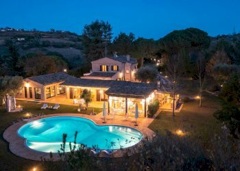 Foto 2 - Rustico CONTRADA GRAZIE
 
12, Civitanova Marche - foto 2