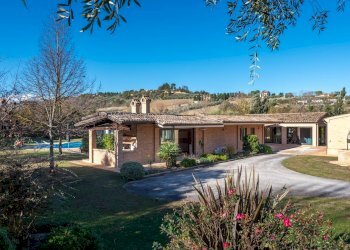 Foto 9 - Rustico CONTRADA GRAZIE
 
12, Civitanova Marche - foto 9