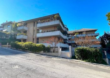 Foto 1 - Laboratorio Via P.S. Damiani
 
8, San Benedetto del Tronto - foto 1