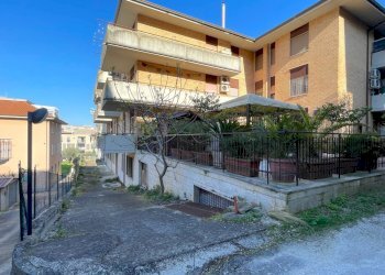 Foto 14 - Laboratorio Via P.S. Damiani
 
8, San Benedetto del Tronto - foto 14