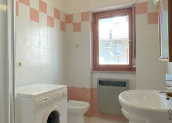 Foto 10 - Quadrilocale Via Emilia
 
12, Alba Adriatica - foto 10