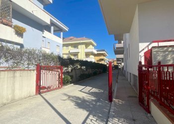 Foto 39 - Quadrilocale Via Emilia
 
12, Alba Adriatica - foto 39