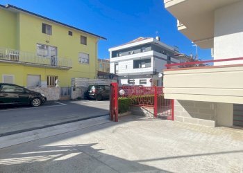 Foto 37 - Appartamento Via Emilia
 
12, Alba Adriatica - foto 37