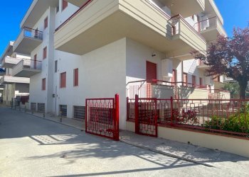 Foto 40 - Appartamento Via Emilia
 
12, Alba Adriatica - foto 40