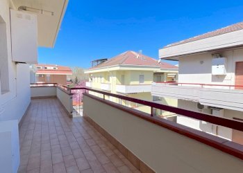 Foto 6 - Quadrilocale Via Emilia
 
12, Alba Adriatica - foto 6